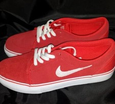 Brand New Authentic Nike