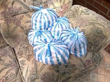 WORLDWIDE COLLECTION. 900