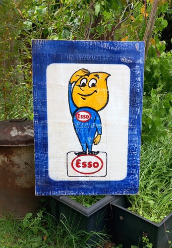Rustic painted garage esso - rustic,