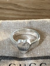 Gucci signature heart silver