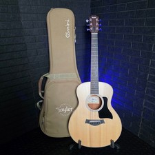 TAYLOR GS MINI E ROSEWOOD ELECTRO ACOUSTIC GUITAR + TAYLOR CASE