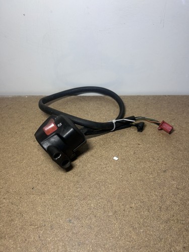 Right hand switch gear - right,