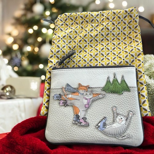Pia skating cats leather - cats, coin