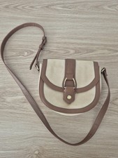 Joules Ludlow Canvas Cross