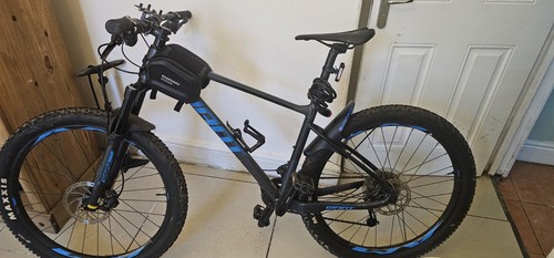 Giant fathom mountain - mountain, bike