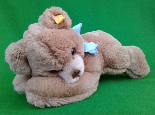 Steiff teddy bear lying - steiff,