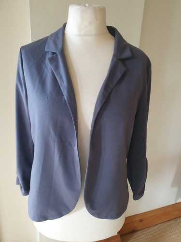 Bnwt ladies size - l, 16