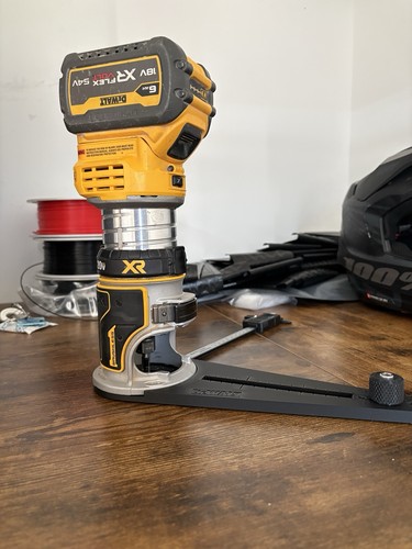 Dewalt palm router - circle, jig