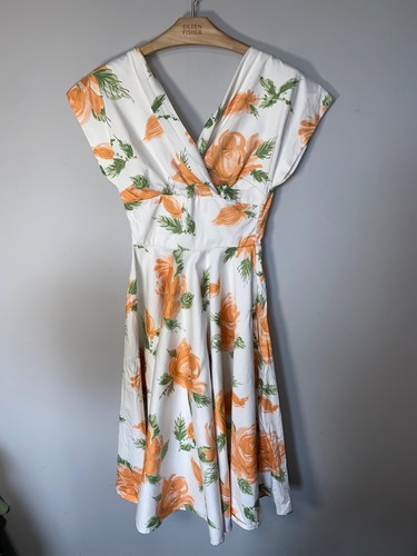 Vivien holloway peach - of,