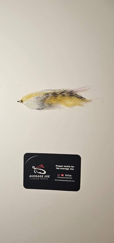 Hand tied pike perch - hand, pike/perch