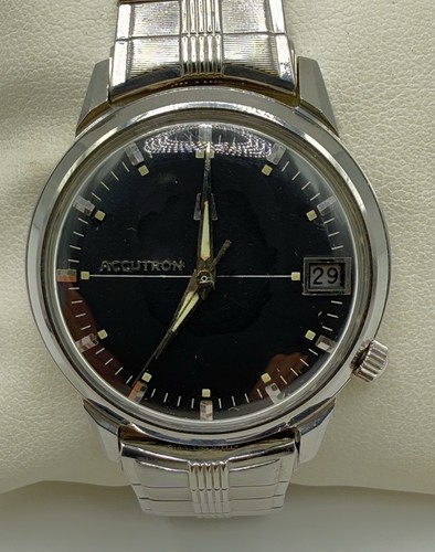 Vge 1960s bulova accutron - ￼vge,