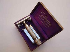 Vintage Gillette Aristocrat #15 safety razor rhodium plated made in England