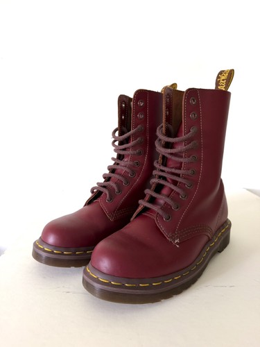 Vintage martens 1490 eye - vintage, dr