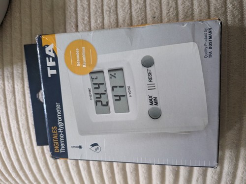 Thermo hygrometer - thermo,