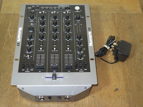 Numark 3 channel dj - numark,