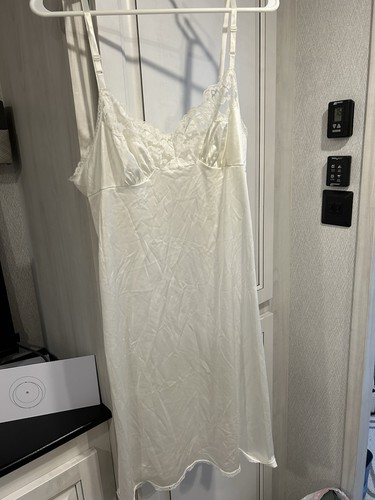 Vintage 105 vassarette lace - vassarette,