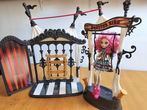Monster high rochelle - high,