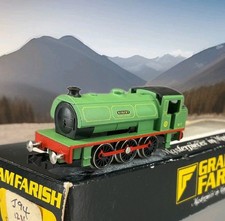 Boxed Graham Farish J94 Austerity Robert No. 7 NCB Green Steam Tank Loco N Gauge