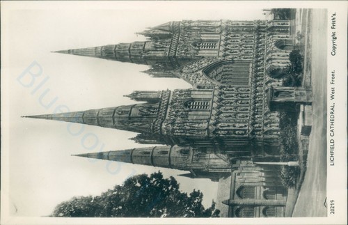 Lichfield cathedral wet - , front