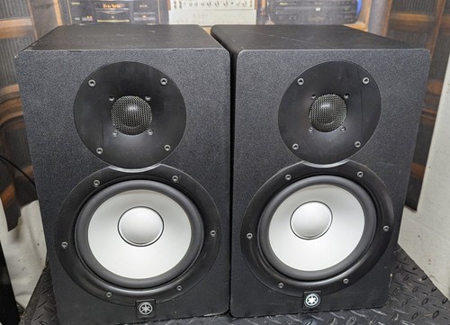 Yamaha hs7 powered speakers - yamaha,