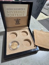 1957 Gold Sovereign Queen Elizabeth II Split from Portrait Royal Collection