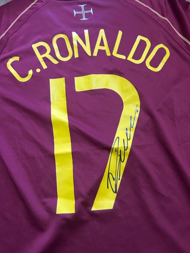 Cristiano ronaldo signed - cristiano,
