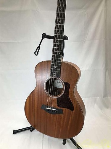 Taylor mini acoustic guitar - gs,