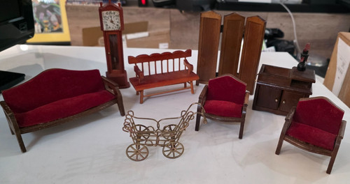 Lot dolls house walnut - lot,