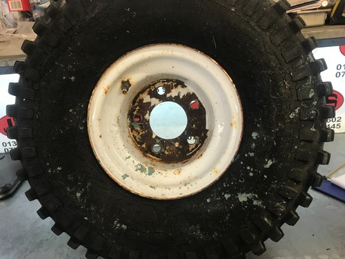 Stud wheel tyre 21x11 - wheel, x