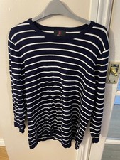 Ladies navy/white jumper from