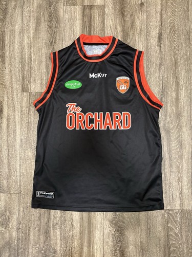 Black armagh gaa oneils - armagh,