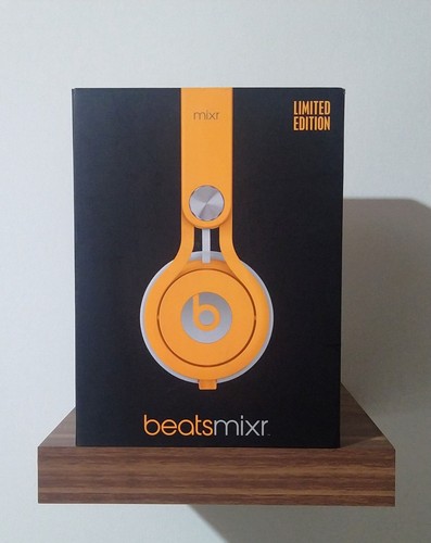 Beats dre mixr - by,