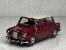 Mini Classics 1:43 Riley Elf/ Wolseley Hornet Maroon / Grey Unboxed