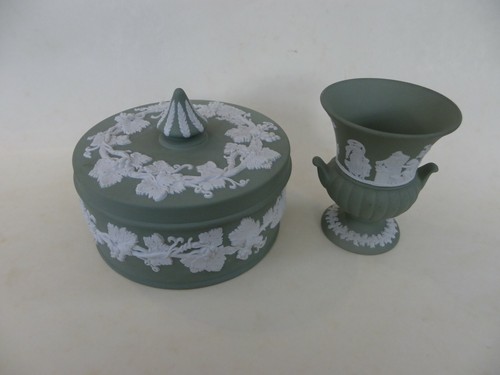 Wedgwood green jasperware urn - wedgwood, jasperware,