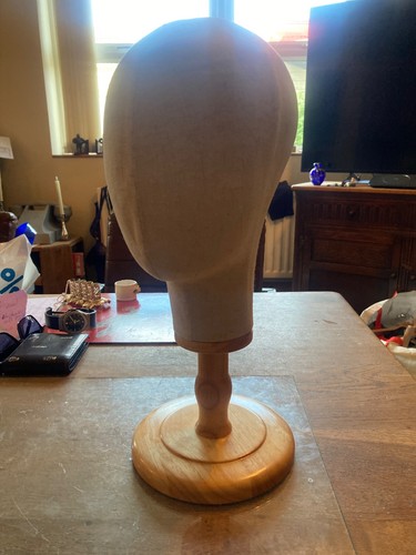 Fabric covered head mannequin
