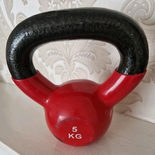 Red kettlebell for - kg,