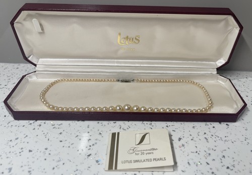 Vintage lotus simulated pearl - lotus,