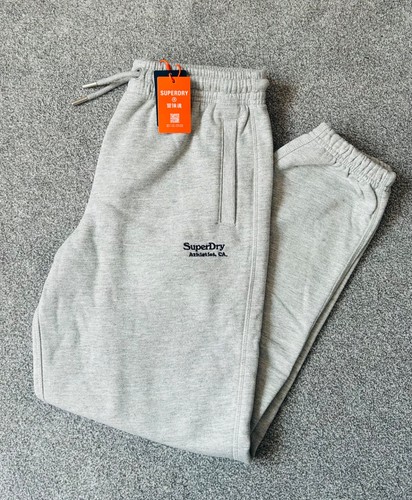Bnwt superdry essential - bnwt, logo