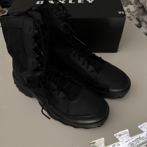 Oakley men field - field, assault