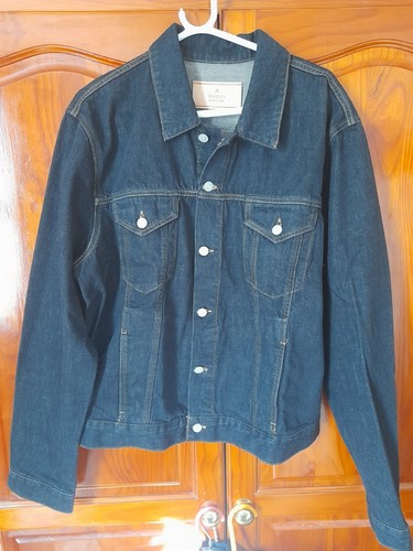 Bnwot gucci jean - gucci,