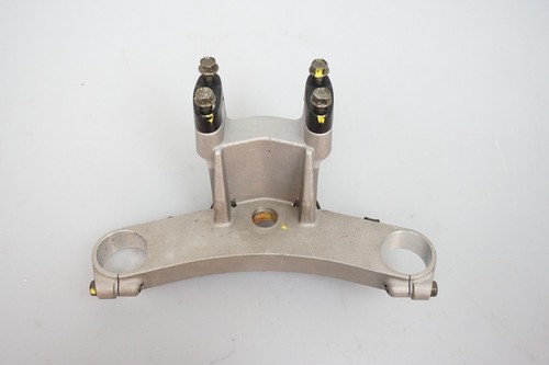 Top fork triple clamp - top,