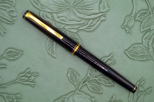 Vintage pilot elabo fountain - vintage,