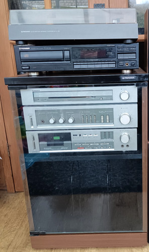 Vintage pioneer stereo - pioneer,