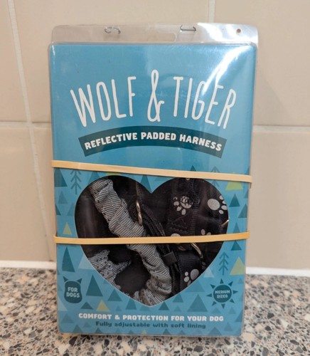 Wolf tiger black and - and, white