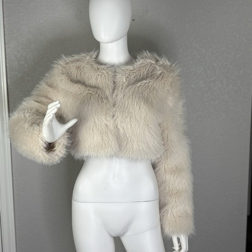 Cropped faux fur jacket - cropped,