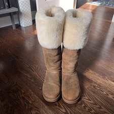 EUC Ugg Women’s Bailey Button Bomber Over The Knee Boots Chestnut Brown Size 8