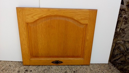 Solid light oak kitchen - light,