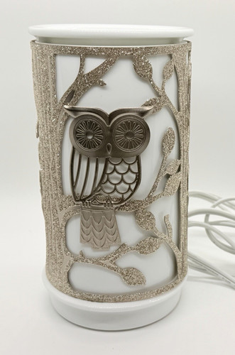 Bath body works white - &,