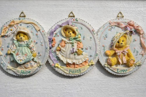 Vintage 1994 cherished teddies - vintage,