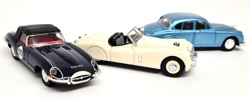 Corgi jaguar x3 xk120 - corgi,